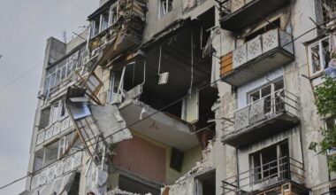 Ucraina - Russia, le notizie di oggi in diretta | Zelensky: «Presenterò un nuovo ddl anticorruzione». Pesanti raid russi su Odessa, colpito il mercato storico