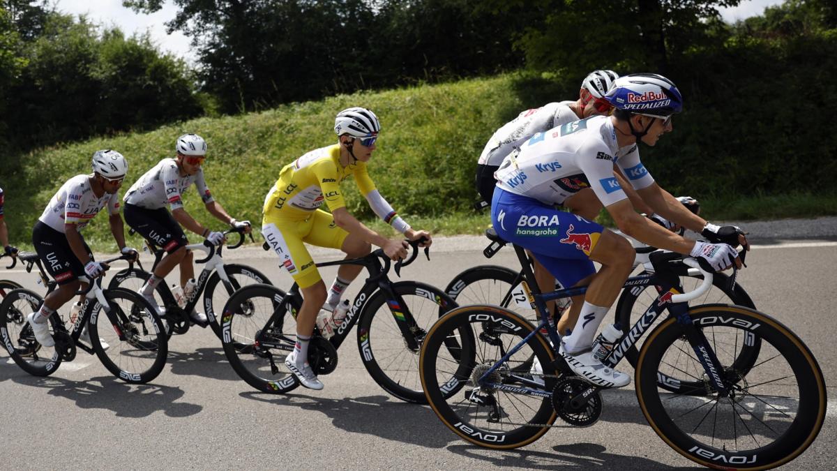 Tour de France LIVE, oggi tappa 21 da Mantas La Ville a Parigi | La diretta