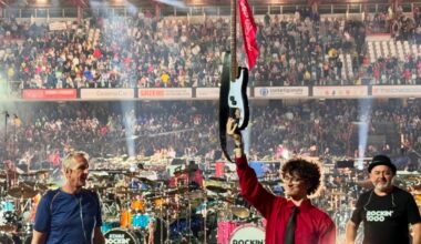 Rockin'1000, la grande festa dei quindicimila a Cesena nonostante il diluvio