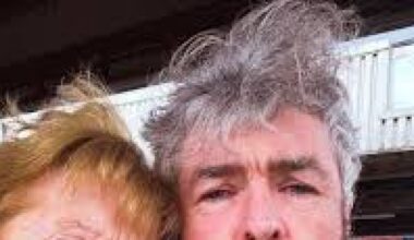 Paul Gallagher, il fratello maggiore degli Oasis accusato di stupro