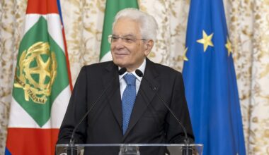 Mattarella accusato di «russofobia» da Mosca: la Farnesina convocherà l'ambasciatore