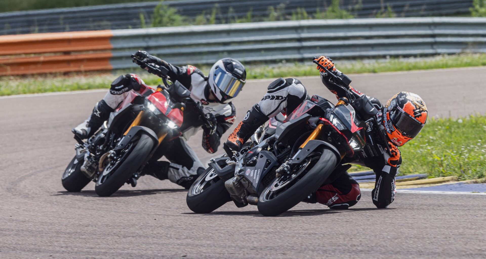 pilota del motomondiale vs pilota amatore tempi sul giro