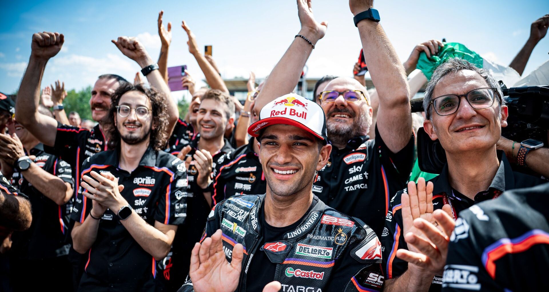 Martin e l'impatto emotivo del rientro: "Ho pianto nel motorhome"