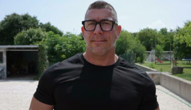 il campione di bodybuilding picchiato a sangue
