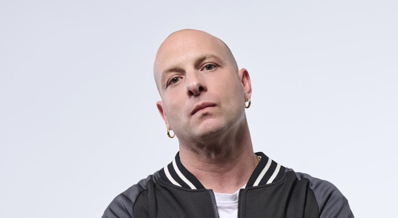Clementino: «Nel mio nuovo disco c'è un featuring con Totò. Sanremo? Magar sì, ma con meno rabbia: ho 120 canzoni pronte»