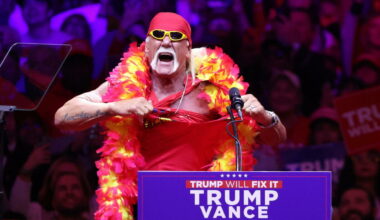Hulk Hogan morto, la leggenda del wrestling aveva 71 anni: fatale un arresto cardiaco