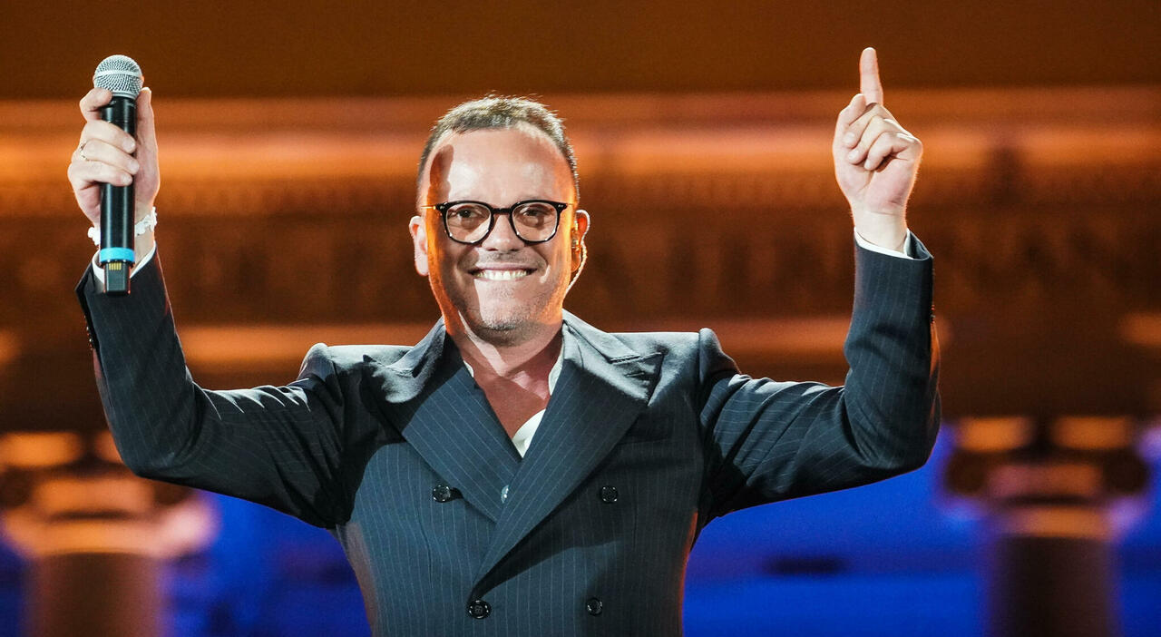 Gigi D'Alessio, addio alla Rai: stasera in tv (venerdì 25 luglio) il concerto Uno come te. La scaletta e gli o - Il Messaggero