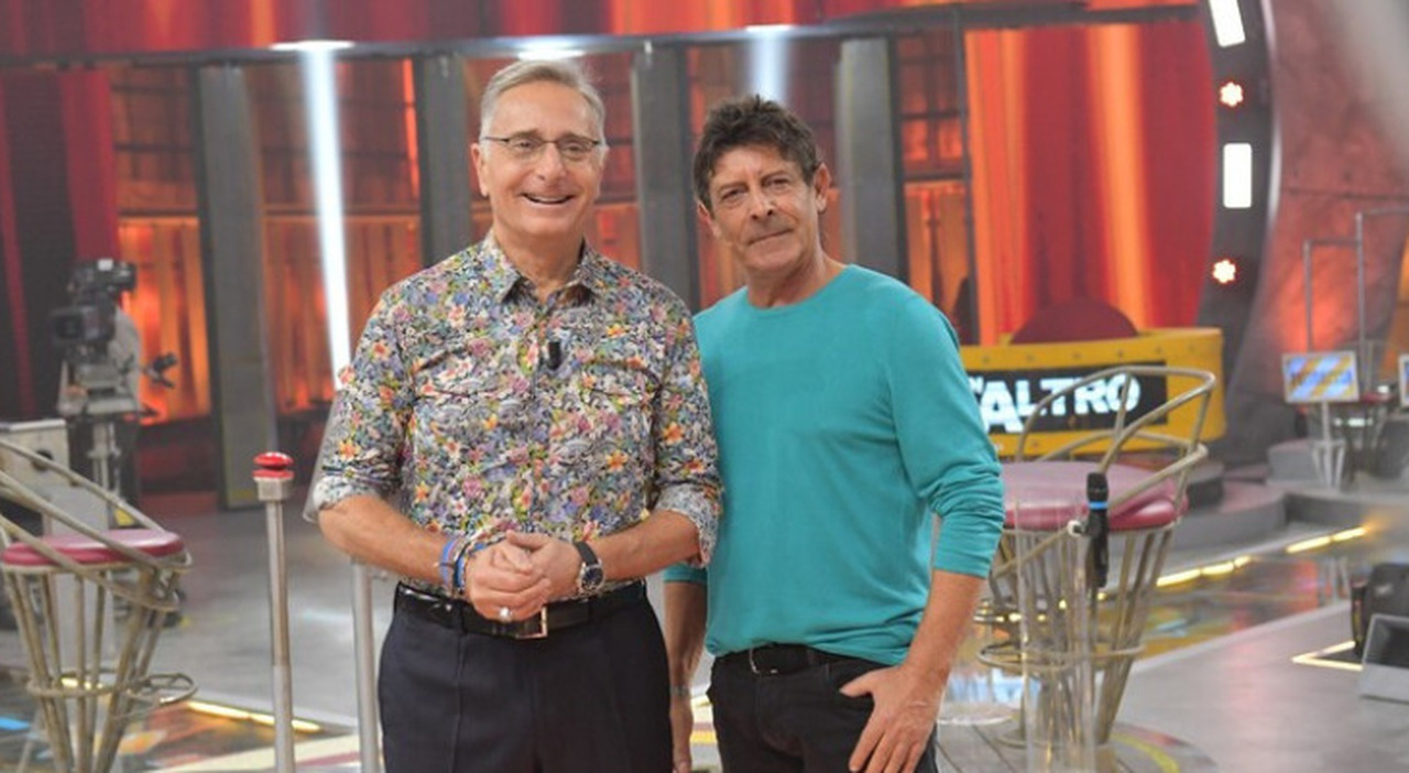 Luca Laurenti stasera in tv a Ciao Darwin, chi è: età, dove vive, la malattia, la voce, la moglie, i figli, il - Il Messaggero