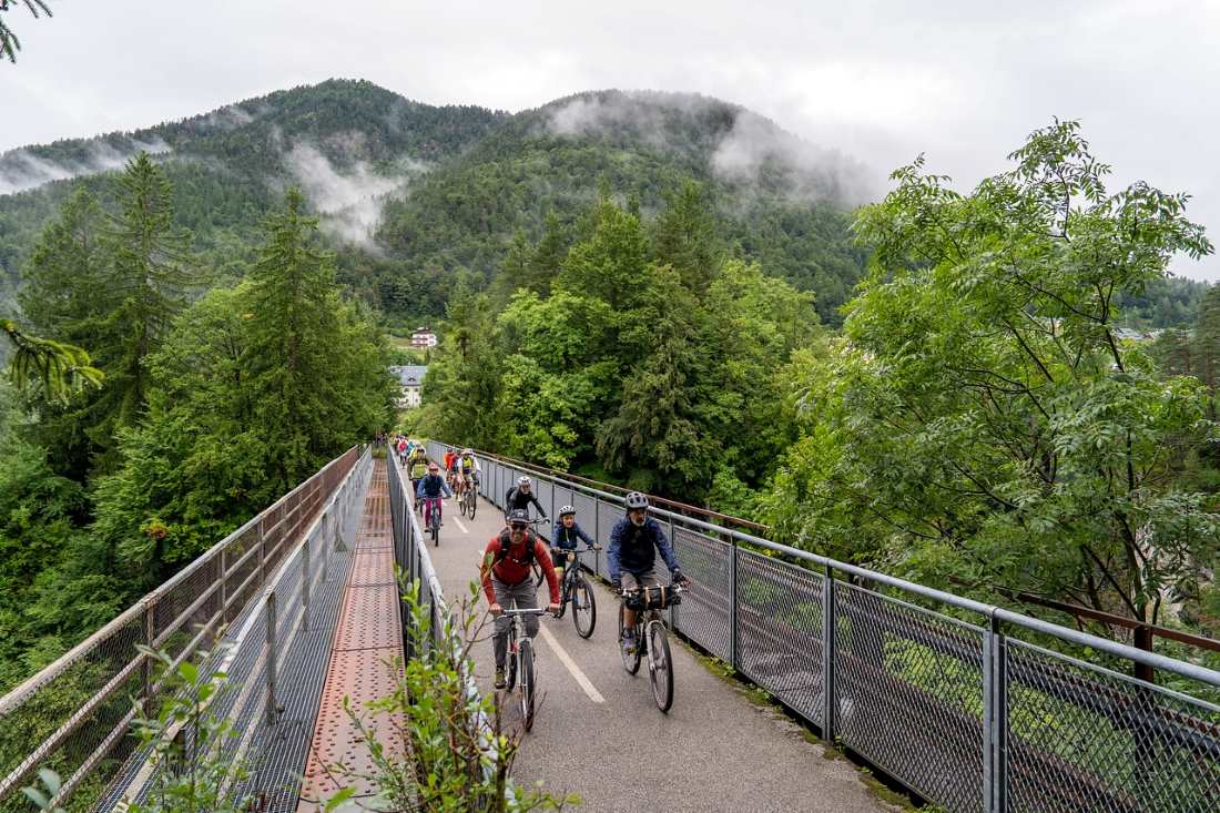 Ciclisti per Jovanotti crediti No Borders Music Festival