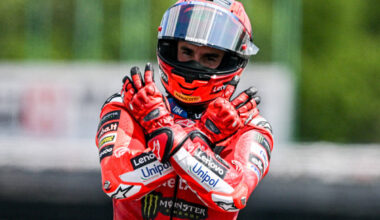 Agostini: "Inchinatevi a Marquez! Può battere i miei 15 titoli" - News