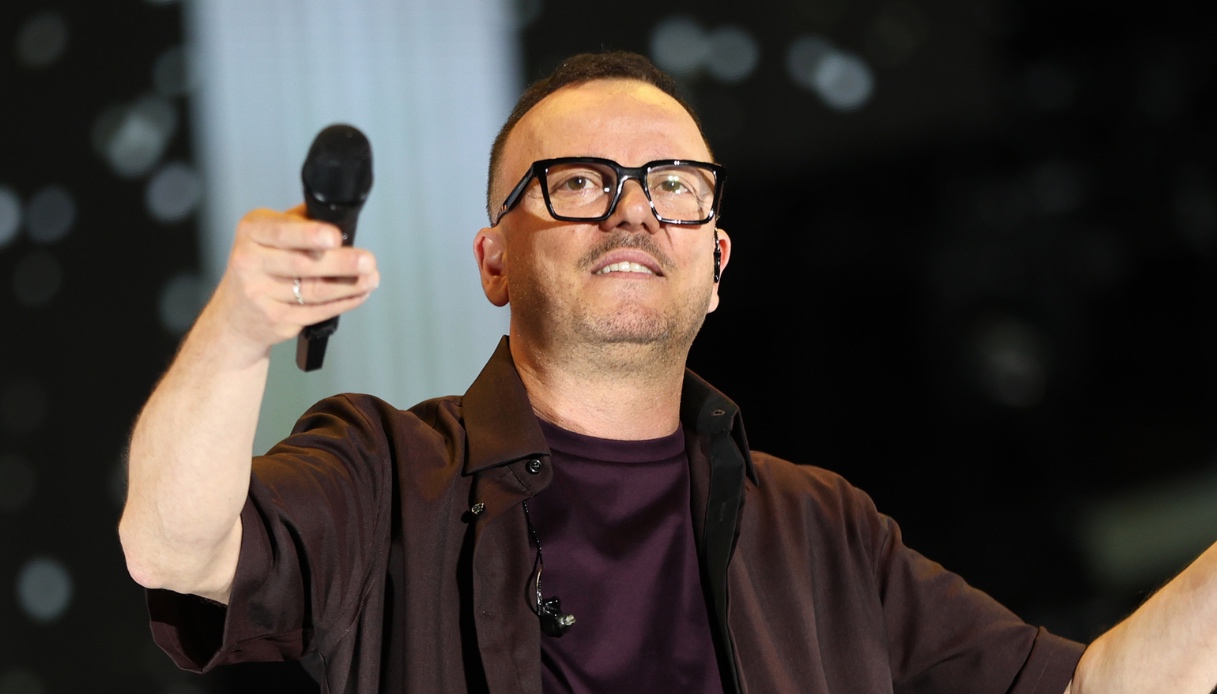 Gigi D’Alessio e il suo pubblico (10), un arcobaleno di ospiti (8)
