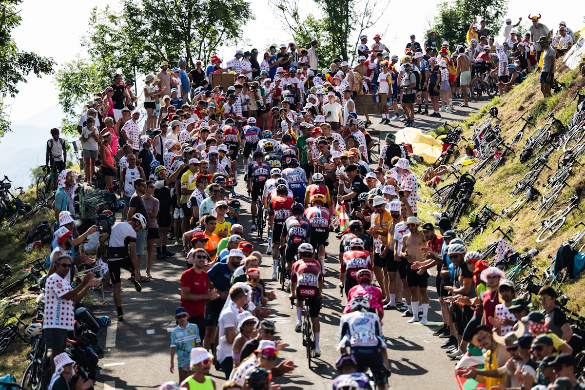 Tour de France 2025, 19ª tappa accorciata a causa di una malattia bovina: tagliate le prime due salite