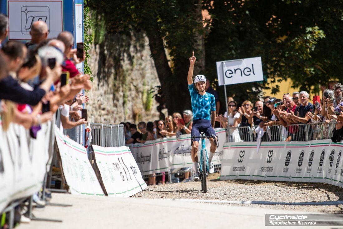 A Gaffuri e Borello il Campionato italiano gravel bistrattato dai big