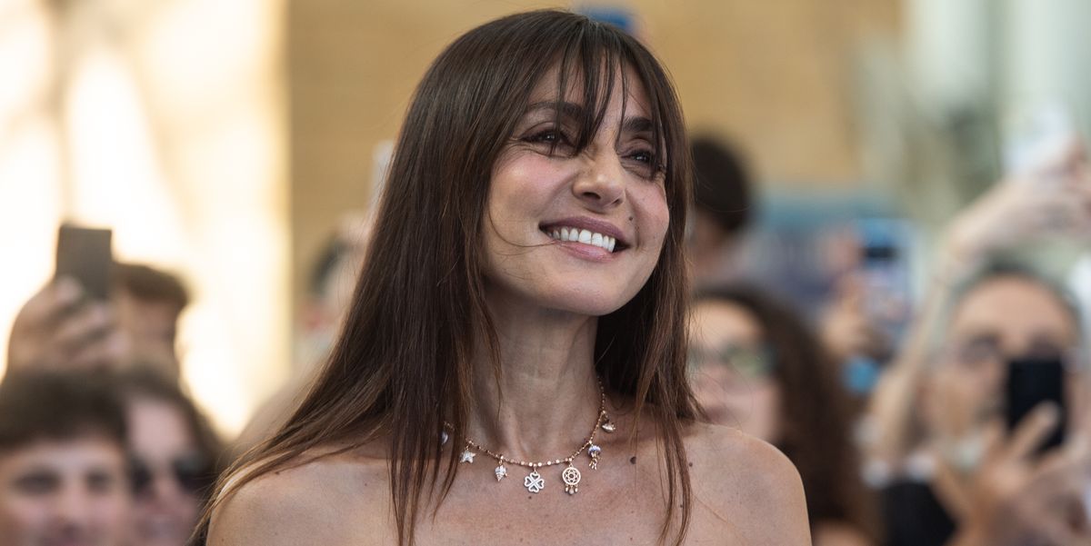 Il vestito bianco di Ambra Angiolini questo di H&M da comprare ora