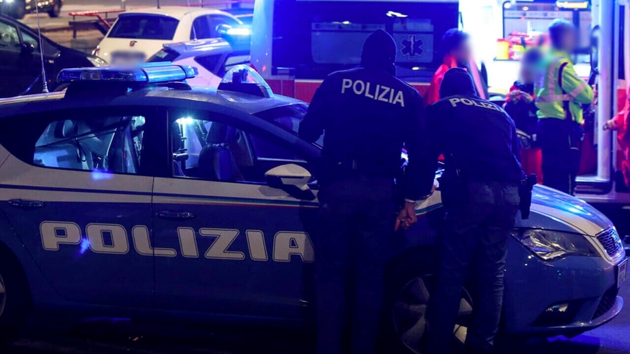 Spari all'Eur, allontanato dalla discoteca torna e spara al buttafuori