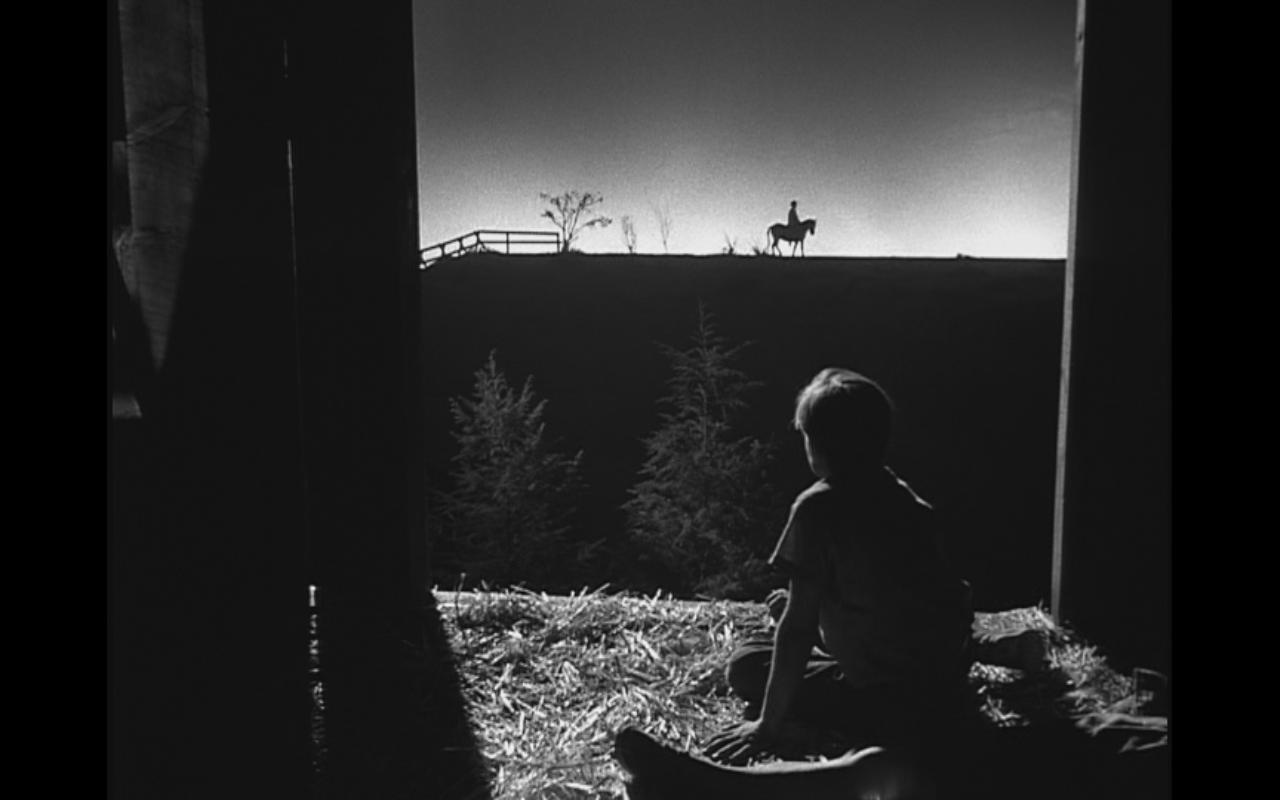 la-morte-corre-sul-fiume-charles-laughton-recensione