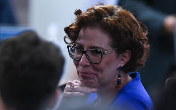 Arrestata a Roma Carla Zambelli, deputata italo-brasiliana ricercata da Interpol