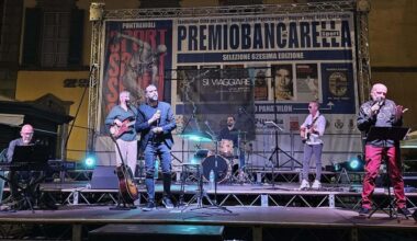 Castè Live omaggia Battisti ’Sì, viaggiare’ anima il borgo. E tiene a battesimo la rassegna