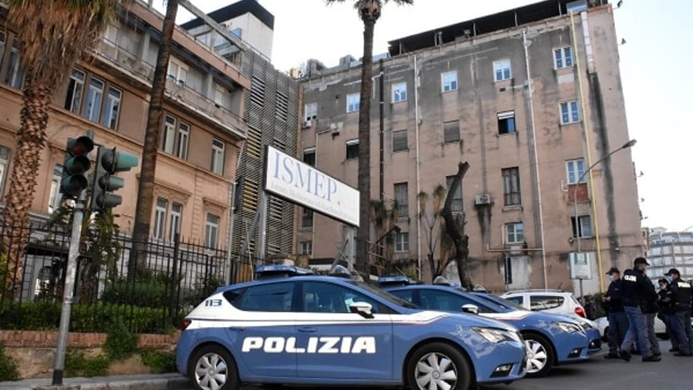 aveva dei segni sospetti sul corpo