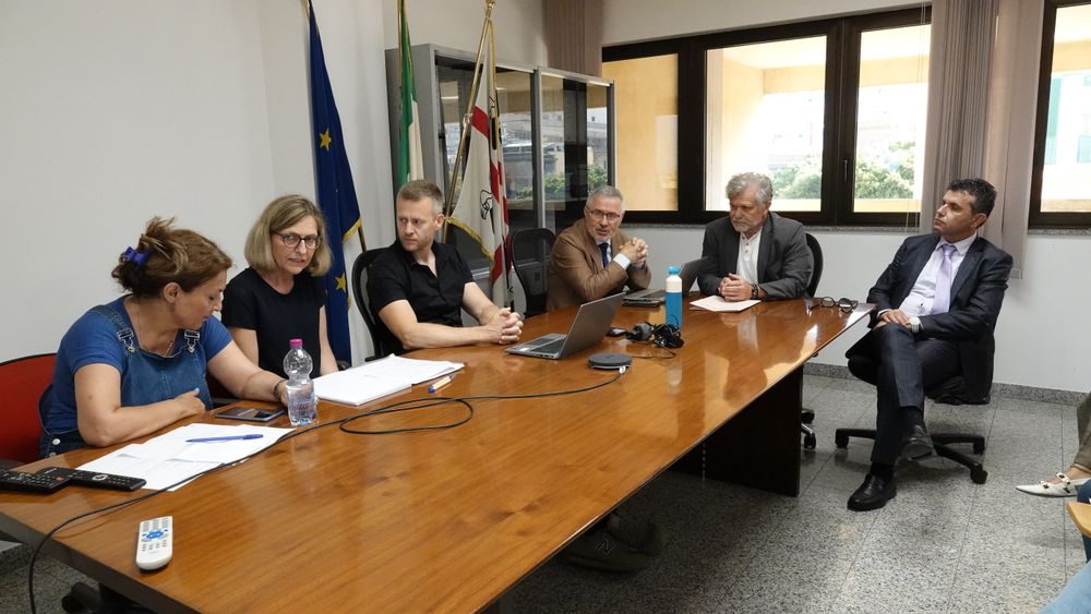 Regione Autonoma della Sardegna - Dermatite nodulare dei bovini, vaccini in arrivo nei prossimi giorni. Bartolazzi e Satta: “Pronta la strategia regionale”