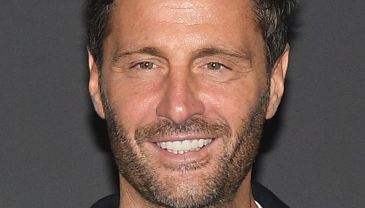 Temptation Island, anticipazioni del 17 luglio: il falò a tre e la sceneggiata di Antonio