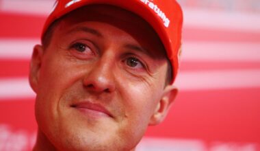 Michael Schumacher, chi è la terza persona che può fargli visita