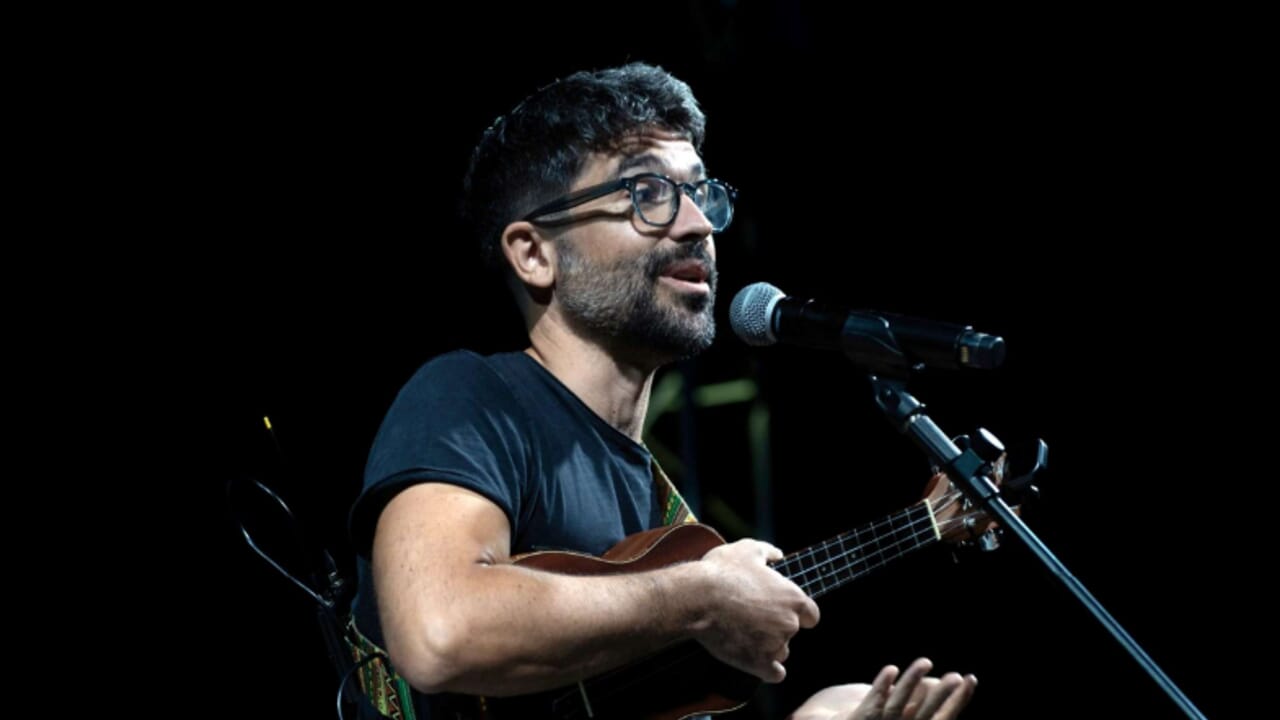 Il cantautore romagnolo Francesco Picciano trionfa al "Premio Lauzi" di Anacapri