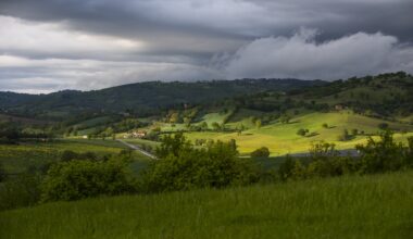 Meteo, in Umbria caldo in indebolimento. Da lunedì cambio di fase: le previsioni