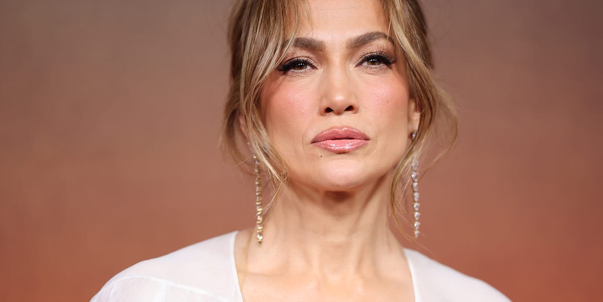 Le infradito Havaianas di Jennifer Lopez, scarpe da comprare ora