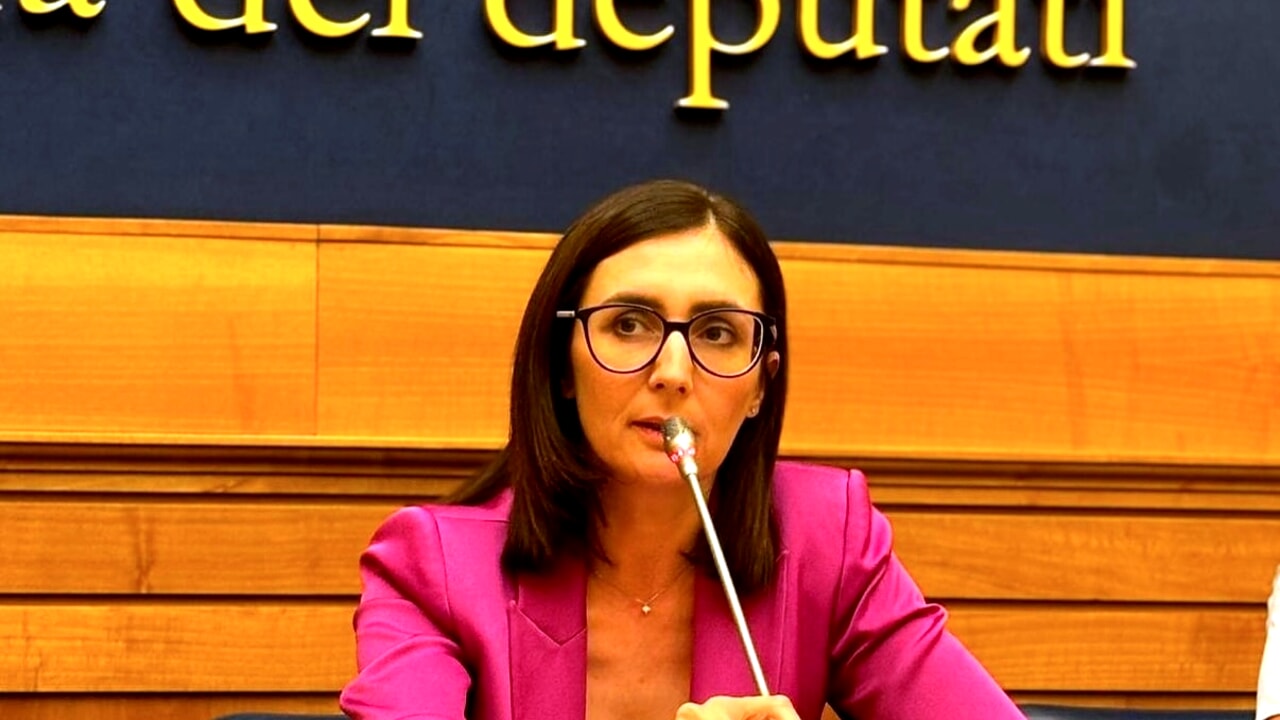 Tassazione al 5 per cento solo sugli straordinari degli infermieri, interrogazione di Iacono (Pd): “È una discriminazione”