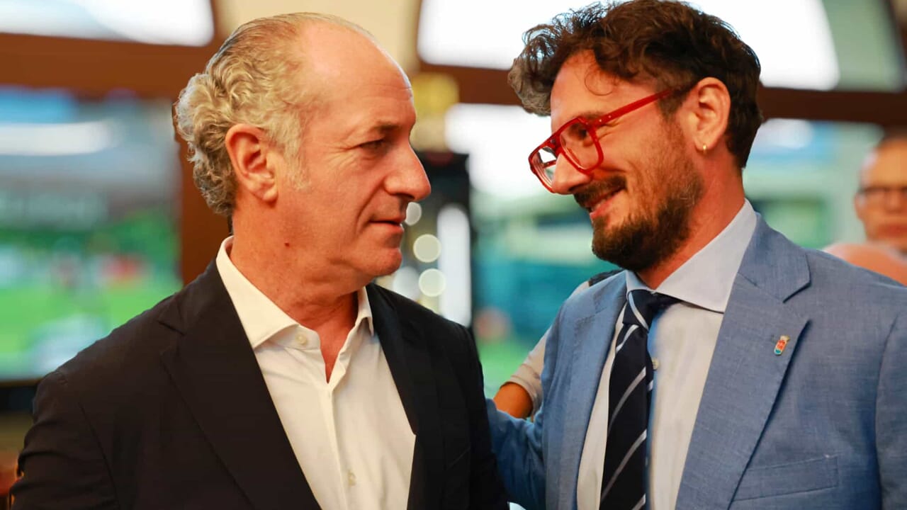 negato il saluto al sindaco "padrone di casa"