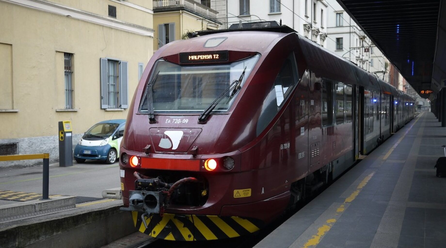 Occhio che dal 1° agosto il biglietto di Malpensa Express aumenta: si passa da 13 a 15 euro
