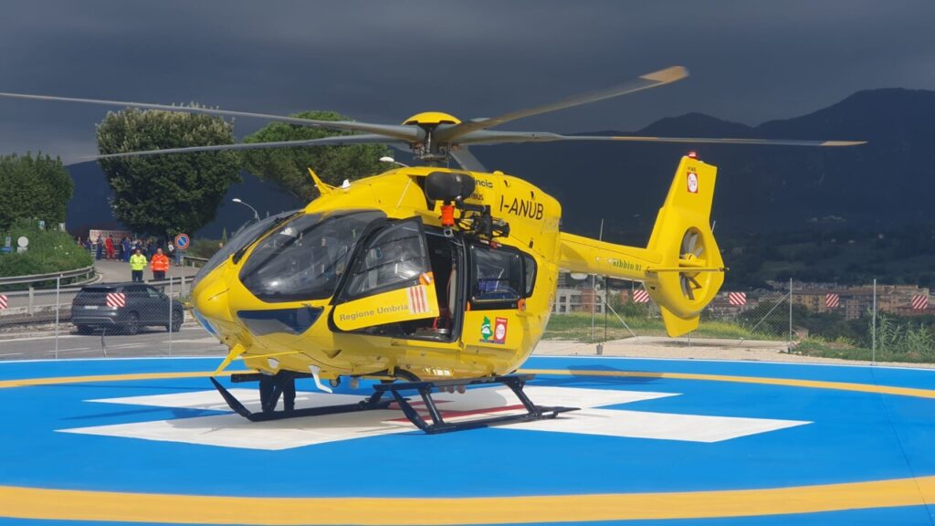 Primo volo notturno del Nibbio, elisoccorso attivo a Perugia