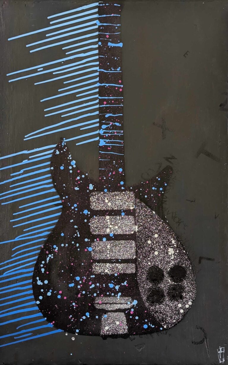 opiemme beatles john lennon rickenbacker 325 2025 In un ex magazzino della periferia di Torino nasce un nuovo spazio culturale 