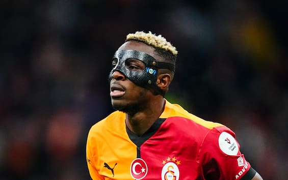 Osimhen al Galatasaray, accordo totale raggiunto sul contratto: mancano solo le firme