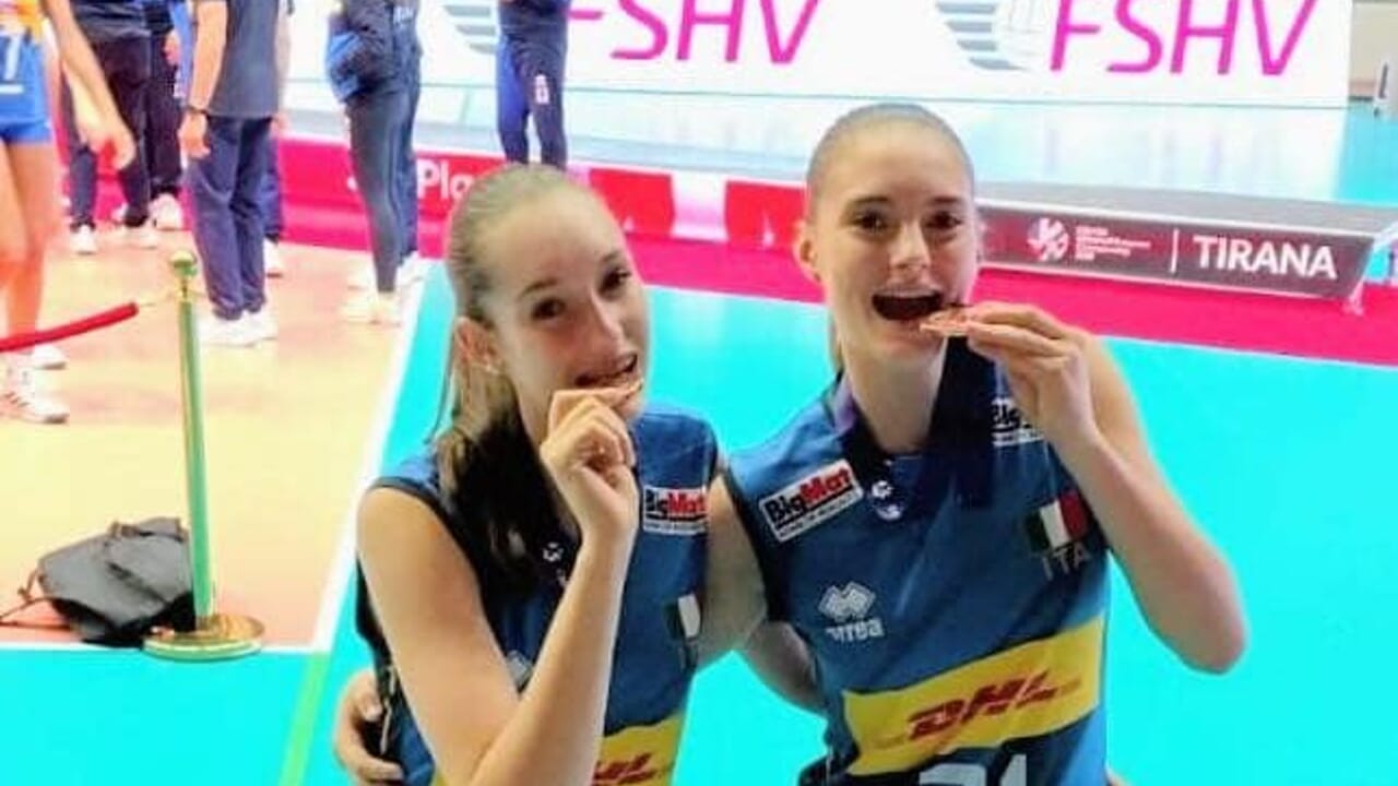 Due giovani pordenonesi sul podio dei campionati europei di volley