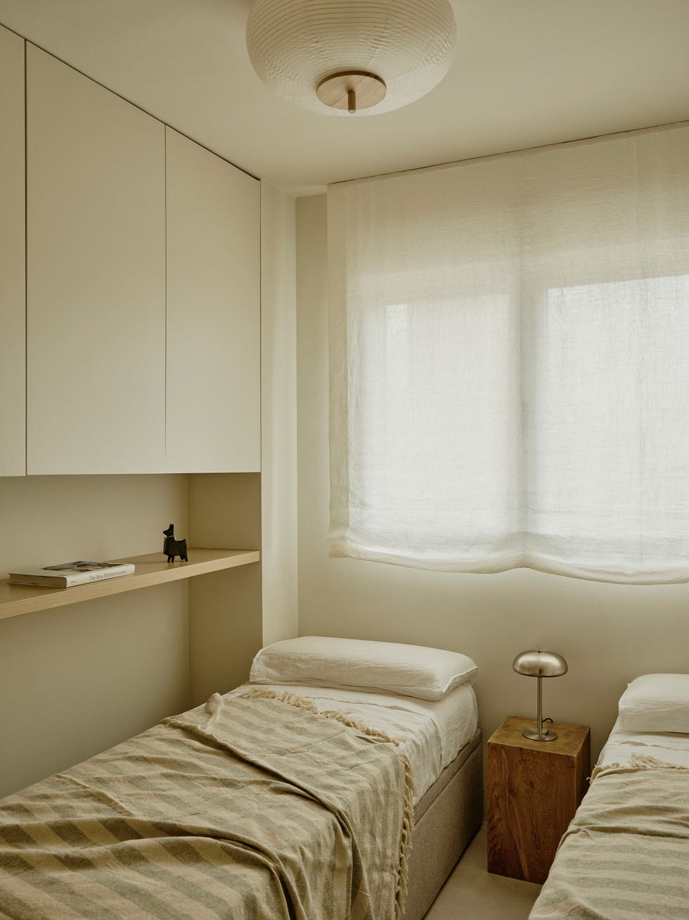 casa color crema in spagna