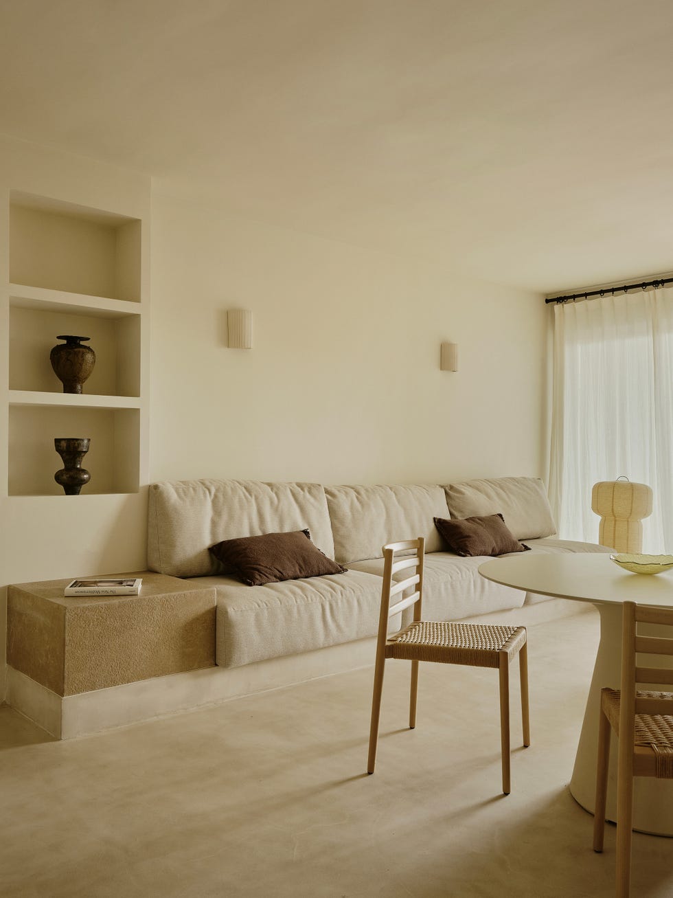 casa color crema in spagna