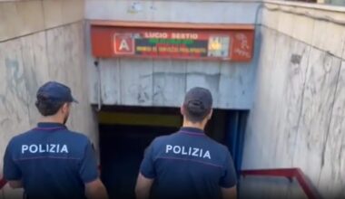 accoltellato al torace davanti alla metro da una gang di latinos, quattro arresti