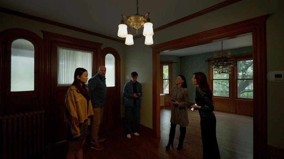 people viewing a property