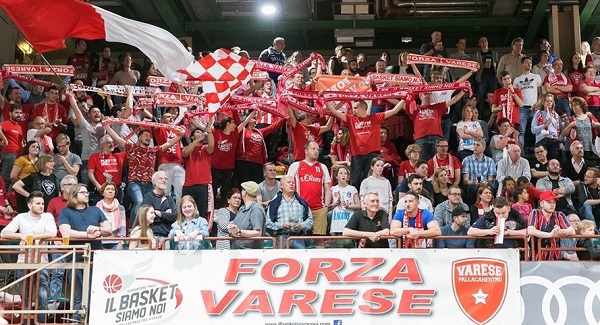 pubblico da playoff, squadra da bassa classifica MALPENSA24
