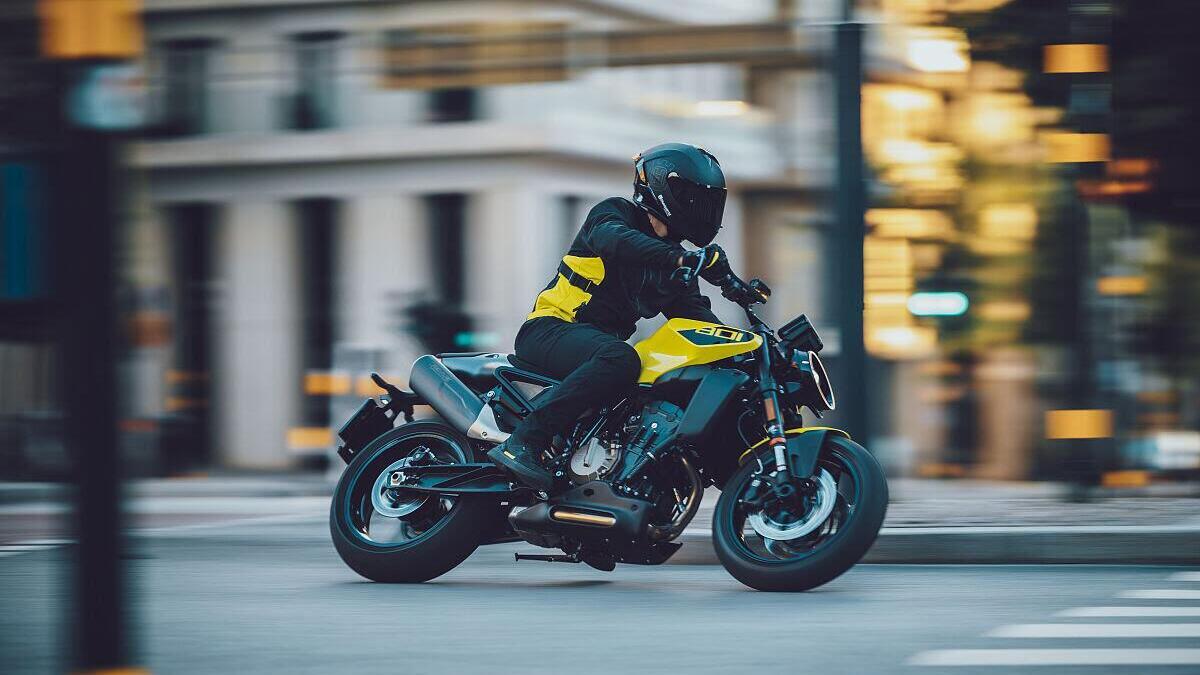Test Ride Husqvarna: Vitpilen e Svartpilen 801 in prova con Escape the Ordinary - News