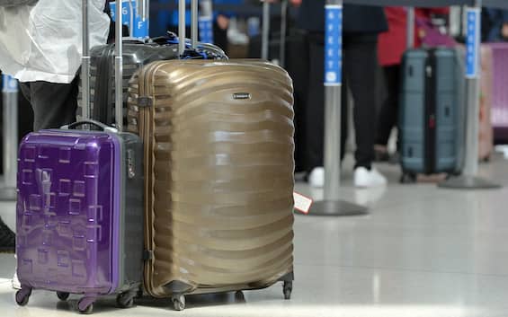 Limite dei 100 ml per i liquidi in aereo, c'è via libera Europa: cosa sappiamo