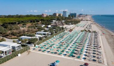 Dagli orfanotrofi in zone di guerra ai lidi, vacanza al mare per 45 bambini ucraini