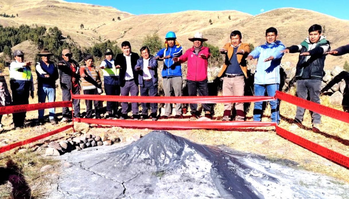 il vulcano più piccolo del mondo (e non erutta lava)