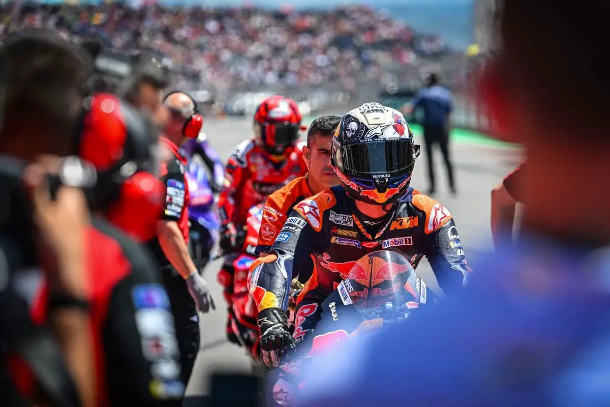 tra KTM e VR46 è sfida aperta