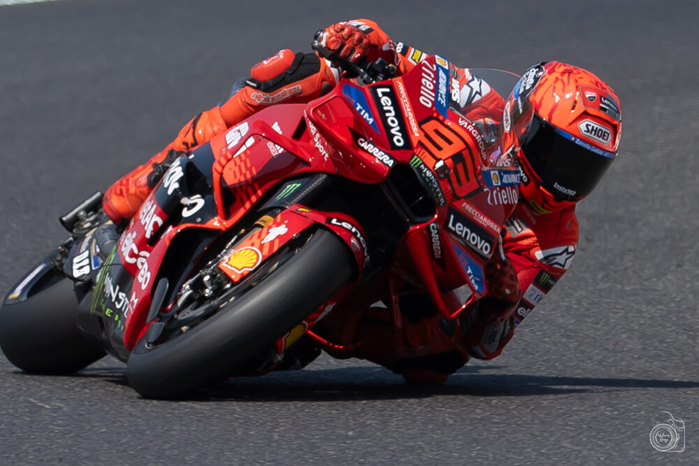 MotoGP, Marc Marquez talmente forte da invertire la parabola discendente. Un fenomeno unico
