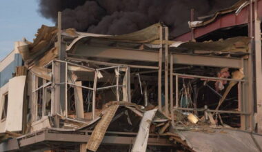 Guerra Ucraina - Russia, le news di oggi. Era una fabbrica americana l’edificio colpito dai russi a Mukachevo - la Repubblica