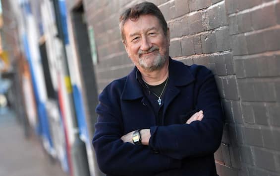 ames Bond 26: Steven Knight firma la sceneggiatura, Villeneuve dirige per Amazon MGM