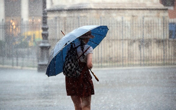 Meteo, ultimi giorni di caldo africano poi la svolta: ecco quando e dove